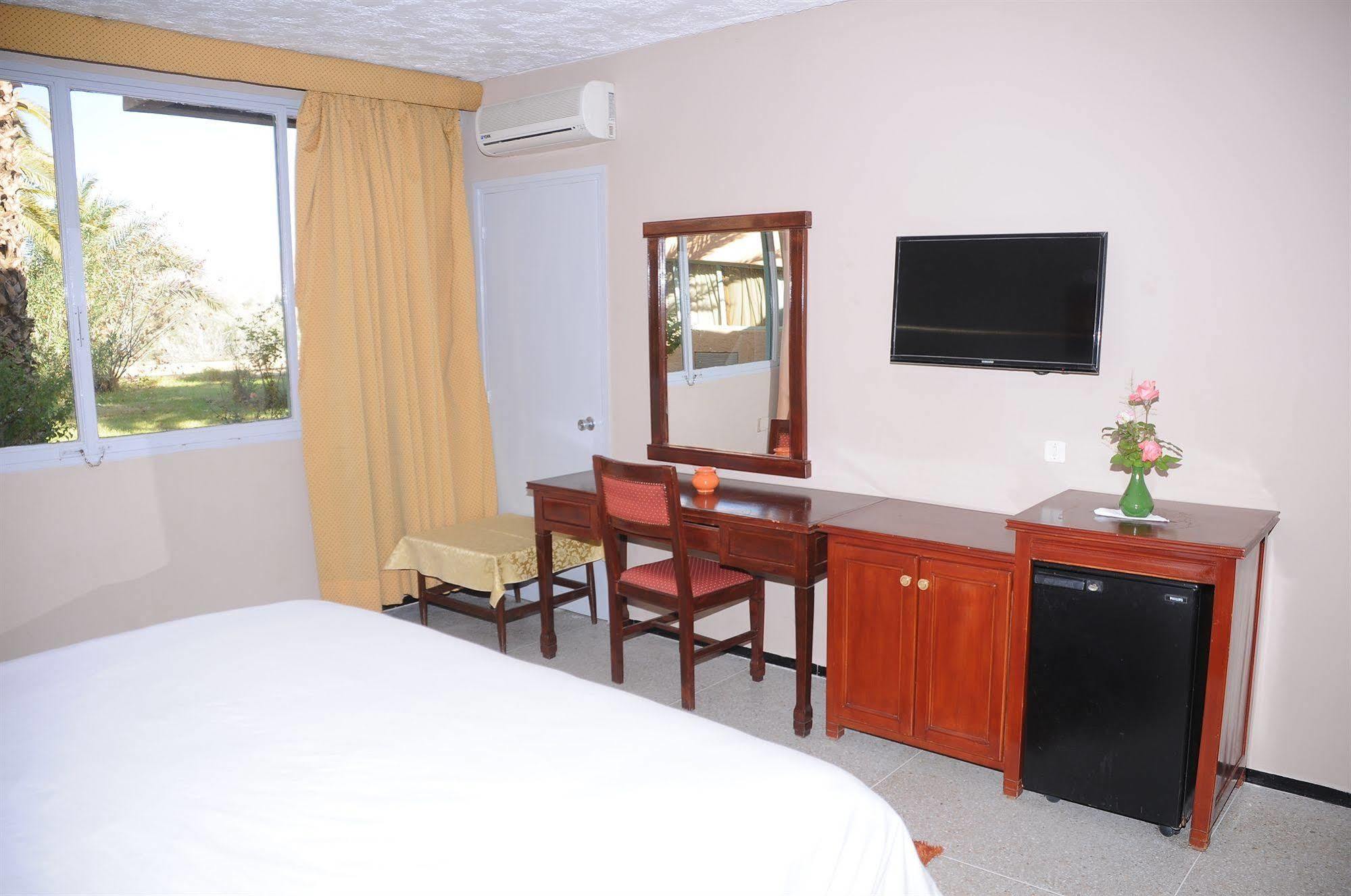 Hotel Kenzi Rissani à Errachidia Extérieur photo